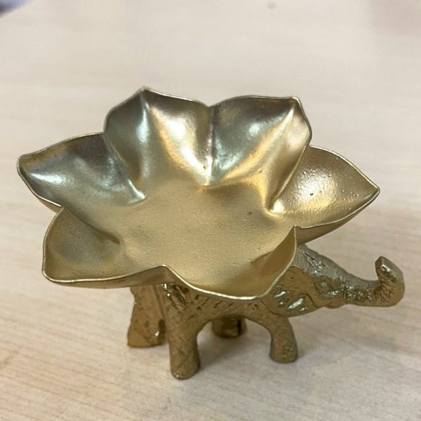 Metal Elephant With Urli Bowl